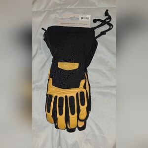 Obermeyer Mens Guide Glove Leather Gauntlet Gloves Buckskin NWT Insulated Medium